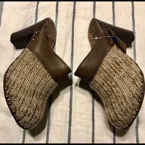 New Muk Luks Kameryn platform mule in size Sz 10.